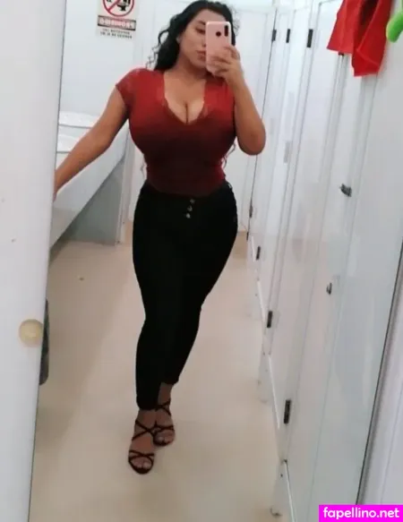 Diana R OnlyFans Thumbnail #8zUDO6pRYu