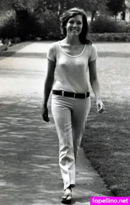 Diana Rigg OnlyFans Thumbnail #WKotVmlti0