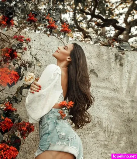 Diana Santana OnlyFans Thumbnail #IDG9I5Lfz9