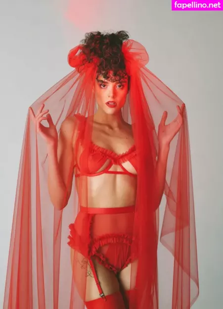 Diana Sar OnlyFans Thumbnail #mR8F5KNNdz