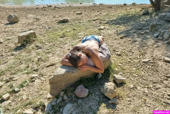 Diana Simons OnlyFans Thumbnail #RTCwtR2HKH