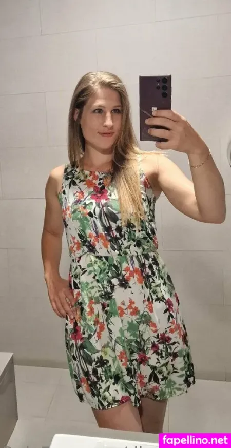 Diana Simons OnlyFans Thumbnail #pB3On7MqYb