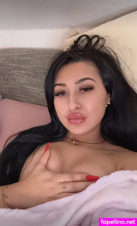 Dianabellbaby OnlyFans Thumbnail #UZSWVcPeyD