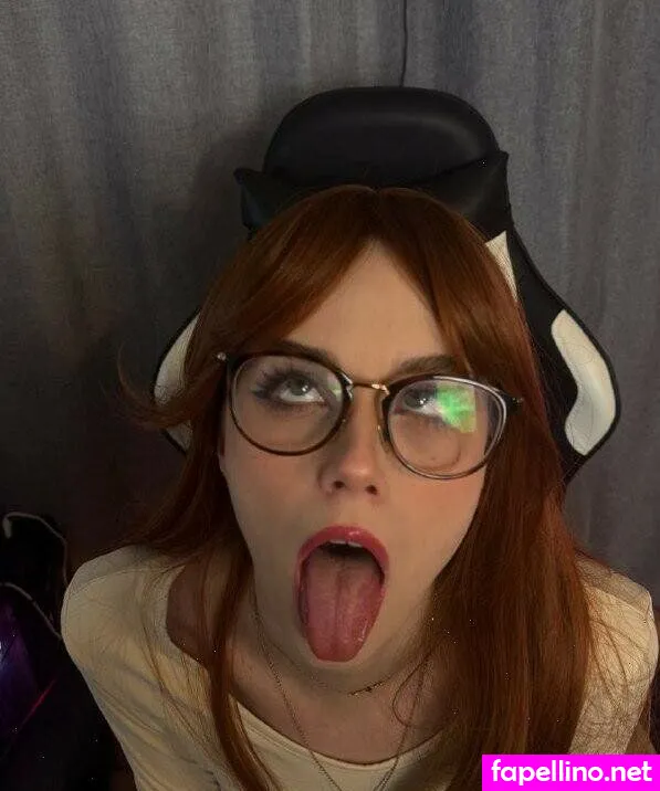 dianacutienerd, dianarubinski Nude Leaked OnlyFans Photo #8dQx7p9u7b