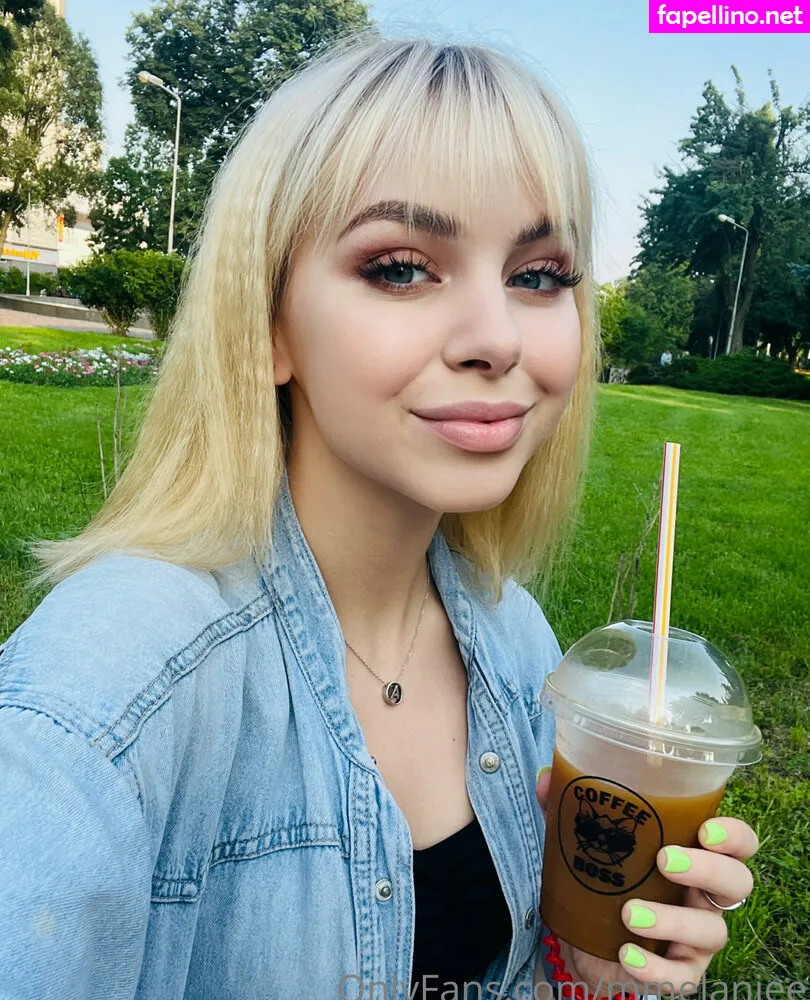 dianakuss_, dianakussfree Nude Leaked OnlyFans Photo #0dAFxV0RwM