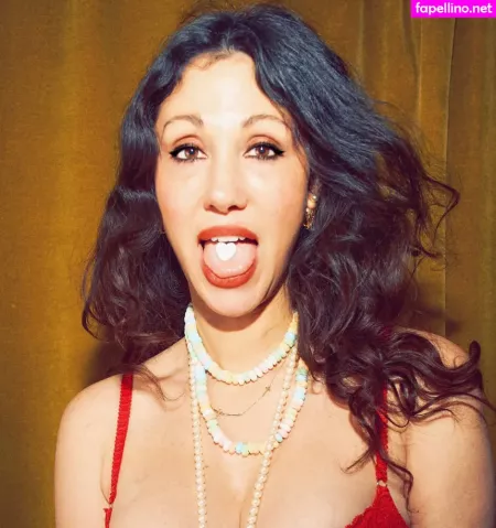 Diane Gaeta OnlyFans Thumbnail #POym58P03d