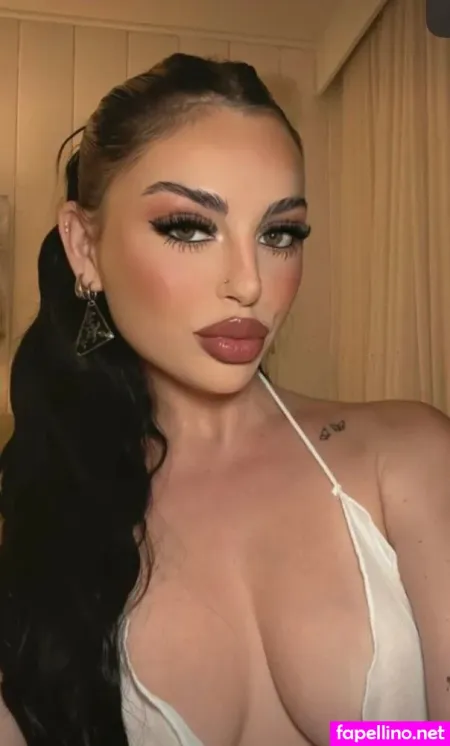 Dianeneedles OnlyFans Thumbnail #gsoaFnJ8vR