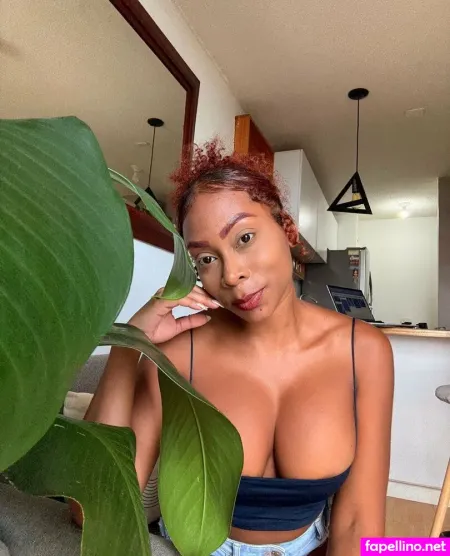 Dianerosee OnlyFans Thumbnail #f36P41PoOC