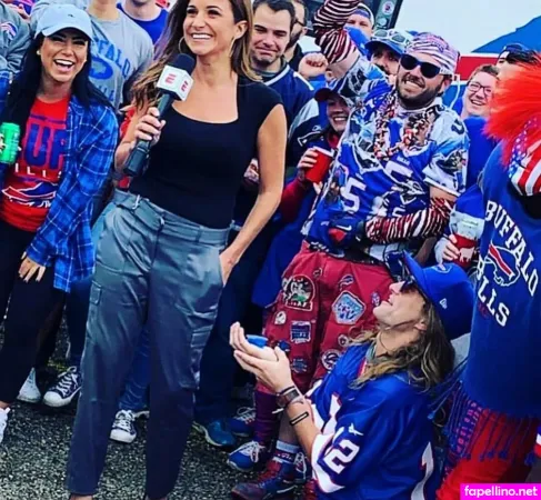 Dianna Russini OnlyFans Thumbnail #L8UZF6A8ED