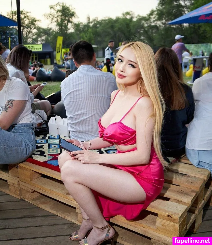 daenerystargaryenqueen, didaenerys Nude Leaked OnlyFans Photo #bCA551YZXe