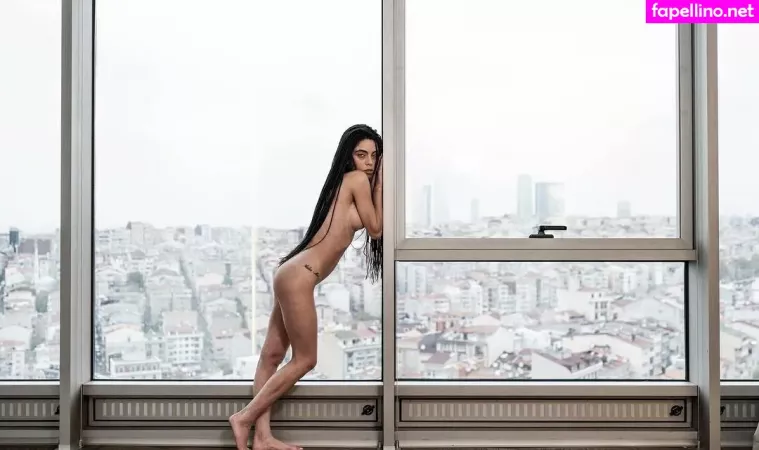 Didem Dinc OnlyFans Thumbnail #XwMqBCznYj