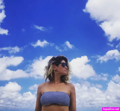 Didi Wagner OnlyFans Thumbnail #r8W4tNt4cp