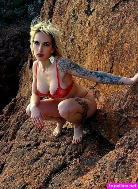 Didine Lib OnlyFans Thumbnail #W9A0zhY0GK