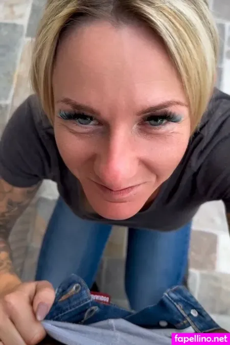 Die Kernis OnlyFans Thumbnail #UKjfA4MvLm