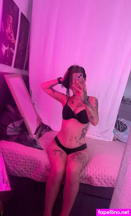 Diekleinevanessa OnlyFans Thumbnail #2pbDIhGMoe