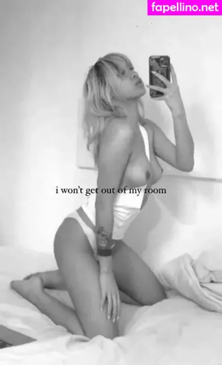 Dieu Linh Vuong OnlyFans Thumbnail #Eyg9L1CrRP