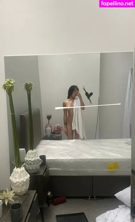 Dieu Linh Vuong OnlyFans Thumbnail #KO2UvYKmzX
