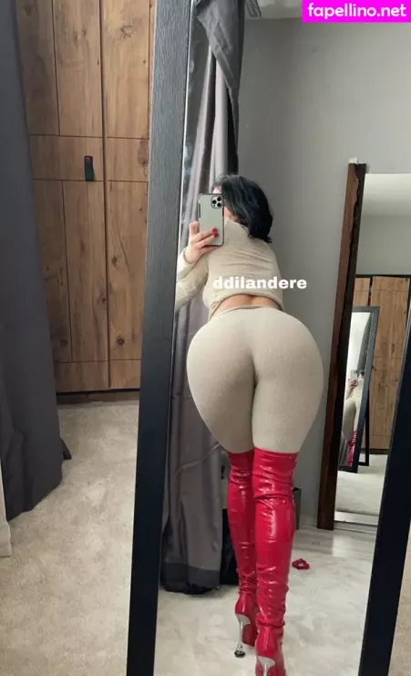 Dilan Dere OnlyFans Thumbnail #1utdPEg3Fv