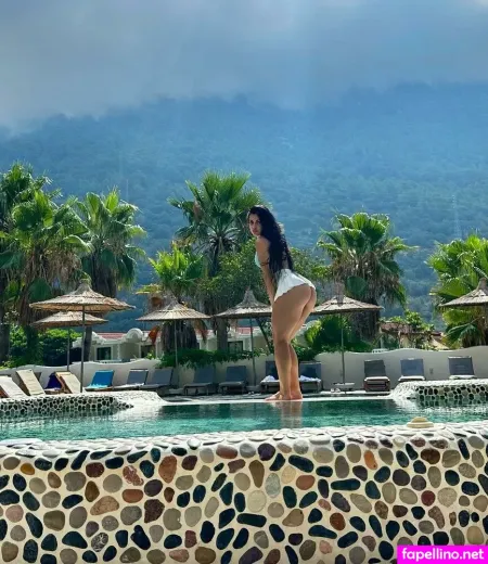 Dilara Deniz OnlyFans Thumbnail #i2UpOrPoFg