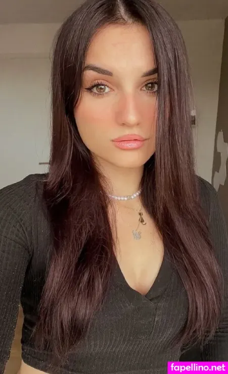 Dilara Ls OnlyFans Thumbnail #OZGhKwIYDn