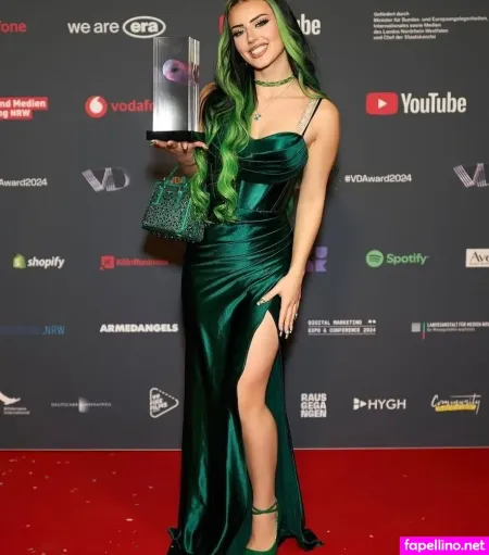 Dilaraa 2 OnlyFans Thumbnail #BrcMVElRQK