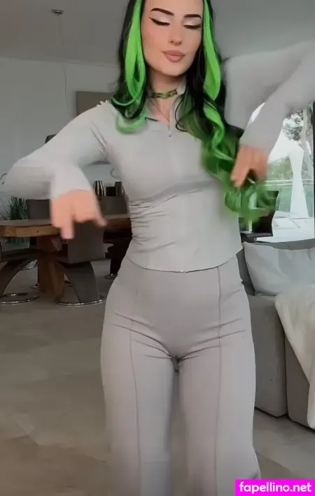 Dilaraa 2 OnlyFans Thumbnail #YzkdoOQAwK