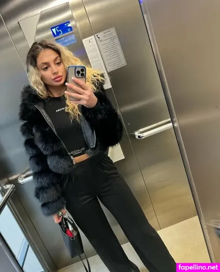 Dilettaferrarivip OnlyFans Thumbnail #fgBkYYjOTC