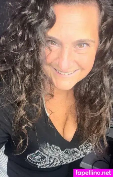 Dilligaf908 1 OnlyFans Thumbnail #1EEp9Fopsa