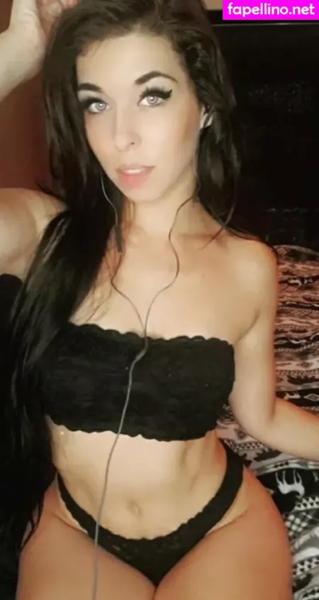 Din0kitten OnlyFans Thumbnail #EJVTExl0j7