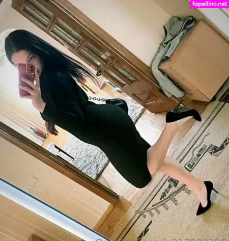 Dina 69 OnlyFans Thumbnail #queA071kUC