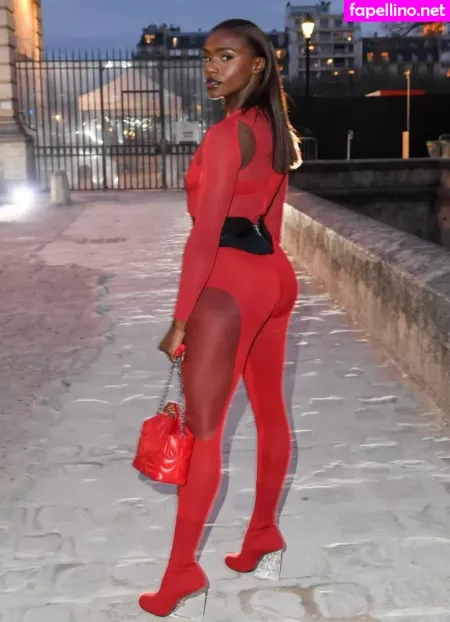 Dina Asher Smith OnlyFans Thumbnail #O8gLBVQ6Z9