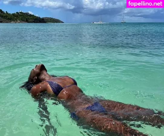 Dina Asher Smith OnlyFans Thumbnail #Rz1bX3O0uE