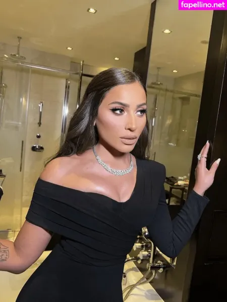 Dina El Sherbiny OnlyFans Thumbnail #no9GheJiwt