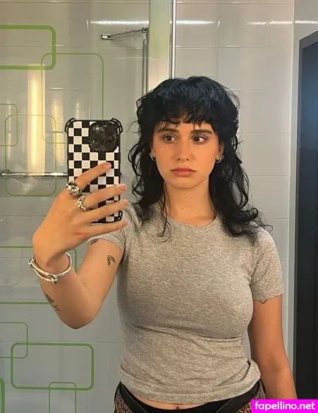 Dina Ratner OnlyFans Thumbnail #GbgalxKeZA