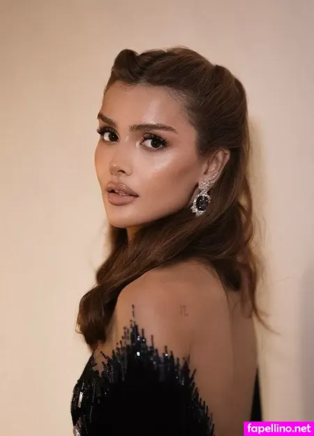 Dina Saeva OnlyFans Thumbnail #OUKYJUnR9k