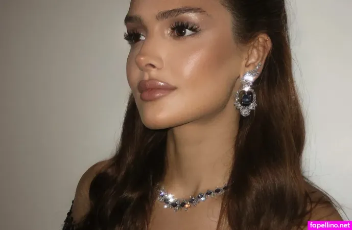 Dina Saeva OnlyFans Thumbnail #a5hABqi0pT