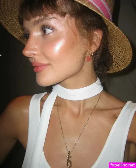 Dina Saeva OnlyFans Thumbnail #aHoQv4AtGZ