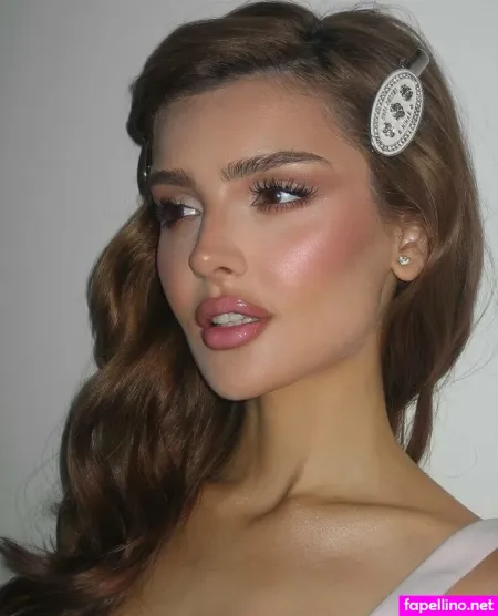 Dina Saeva OnlyFans Thumbnail #gZIJMbggHA