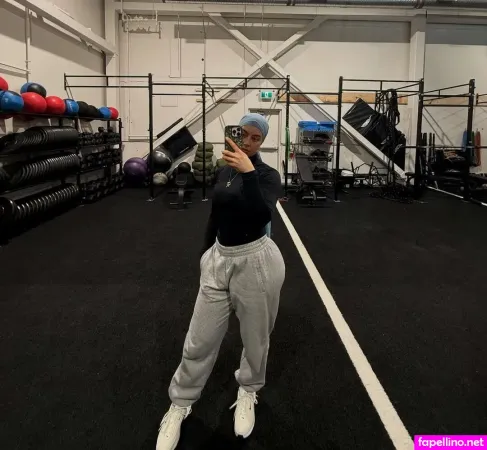 Dina Szekeres Main Profile Photo