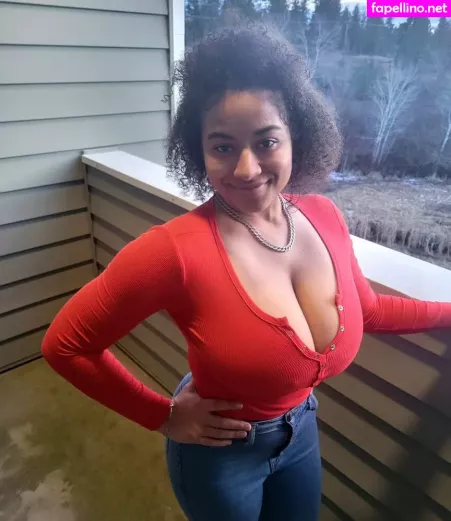 Dina OnlyFans Thumbnail #AwmlFQ50n0