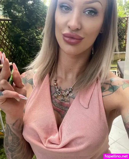 Dinadelaprost OnlyFans Thumbnail #SJNCFPXRF5