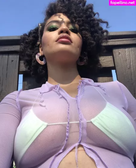 Dinafairycake OnlyFans Thumbnail #YvNdtps5Bo
