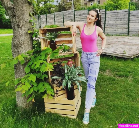 Dinalux21 OnlyFans Thumbnail #j7klVUOoW1