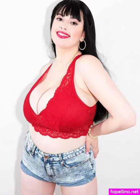 Dinasahari OnlyFans Thumbnail #PbiWfCOfJn