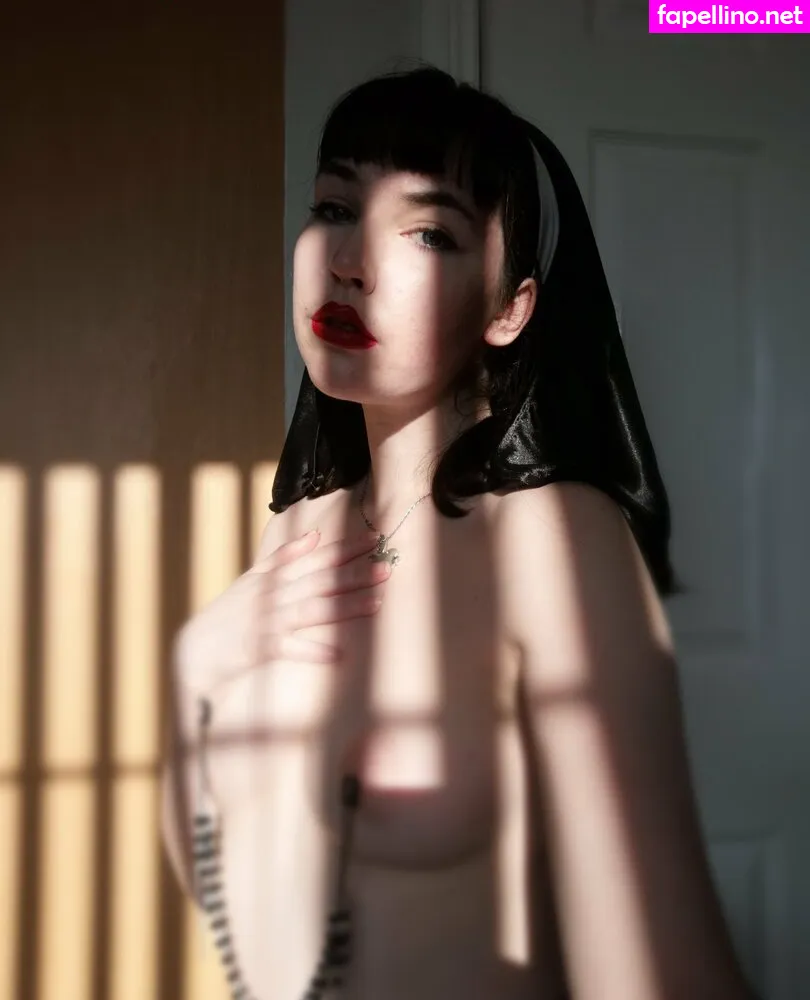 dinkydemure, nylonguilt Nude Leaked OnlyFans Photo #zoDd7MBon0