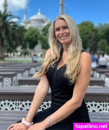 Dinladylike OnlyFans Thumbnail #CLTLkNPQs5