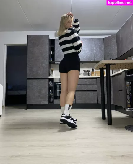 Dinulya OnlyFans Thumbnail #QQ7509faKC