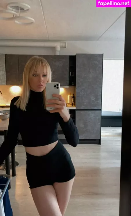 Dinulya OnlyFans Thumbnail #S3iJIoVxys