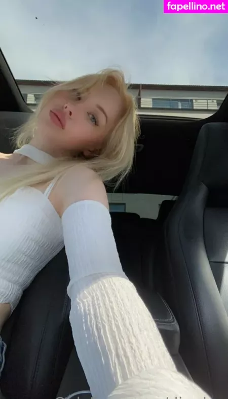 Dinulya OnlyFans Thumbnail #jt9EzsyCJu