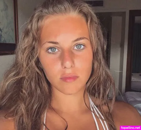 Dionne K OnlyFans Thumbnail #6HaNzM8b19